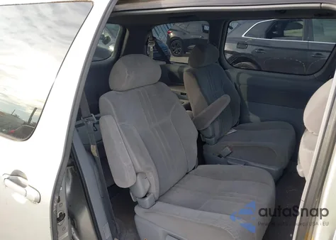 2002 Toyota Sienna Le from USA, damaged, VIN 4T3ZF13C02U496689